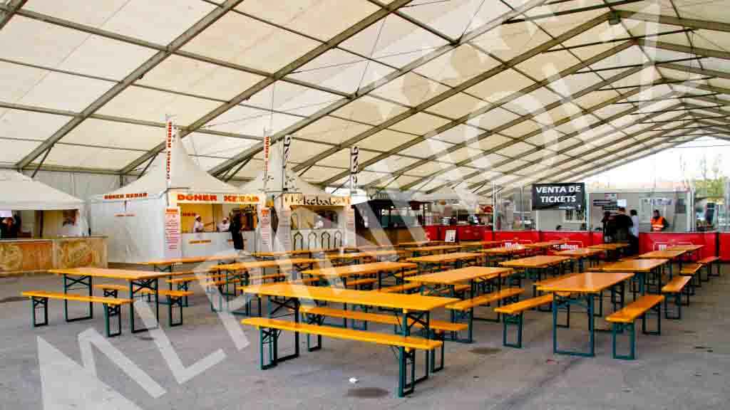 Alquiler de mesas cerveceras de Alpinholz, mesas plegables alemanas para festivales